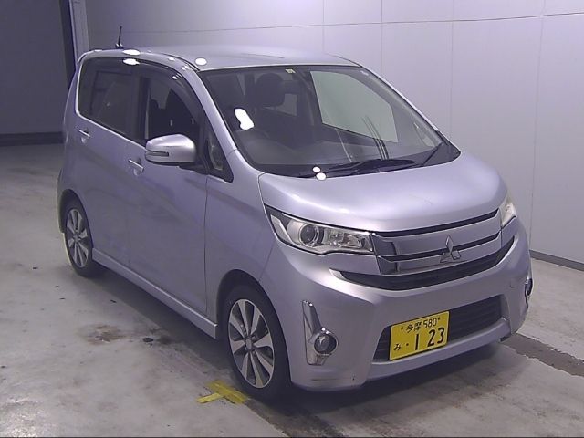 10187 Mitsubishi Ek custom B11W 2014 г. (Honda Tokyo)